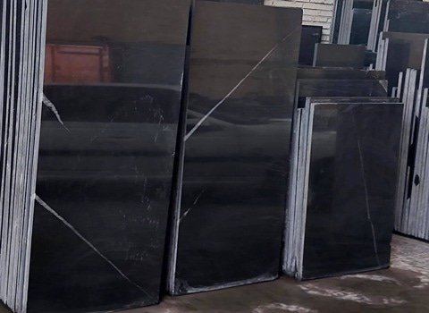 تصویر 2 از سنگ گرانیت الموت با بافت مقاوم و رنگ یکنواخت